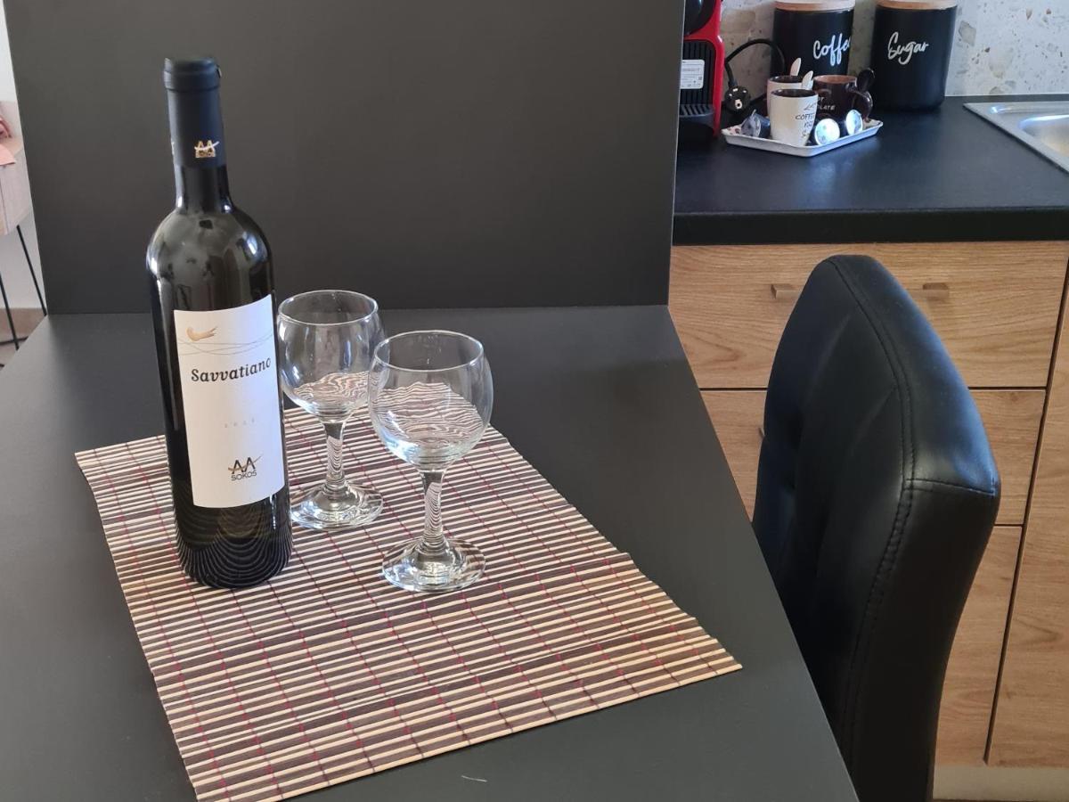 Fay'S Luxury Loft Leilighet Volos Eksteriør bilde